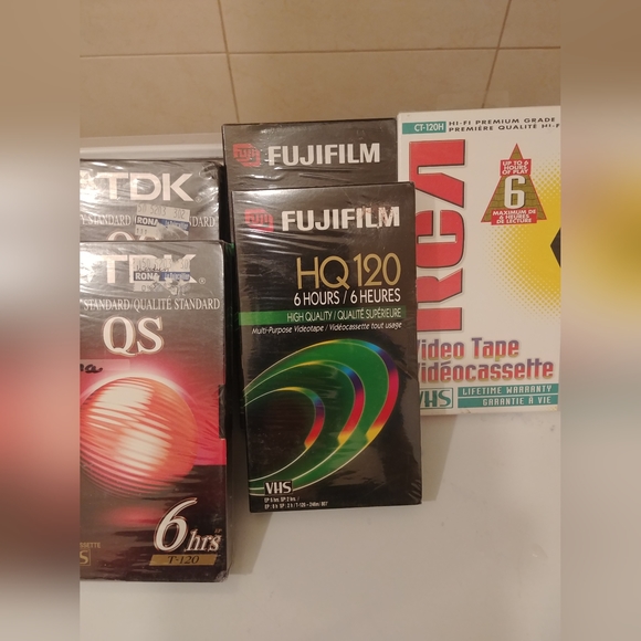 NWT bundle of 8 new VHS tape - Picture 2 of 5
